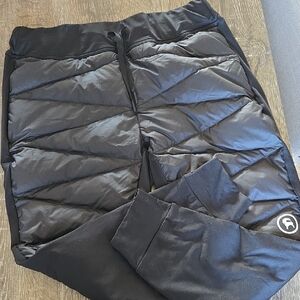 Unisex Puffer Front Joggers Size L